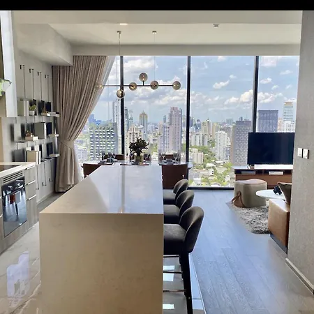 Spacious 115Sqm Sleeps Up To 6 Central Asoke Nana Close To Mrt And Bts Apartment